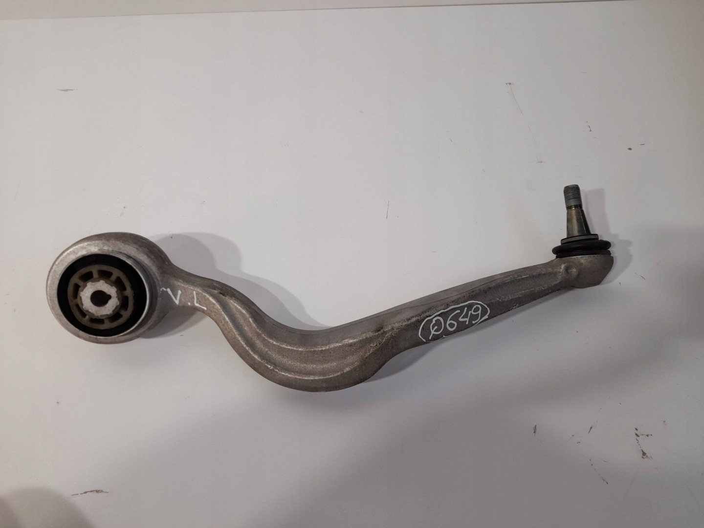 Mercedes-Benz GLC X253 C253 arm front left 2130100 (Q649)