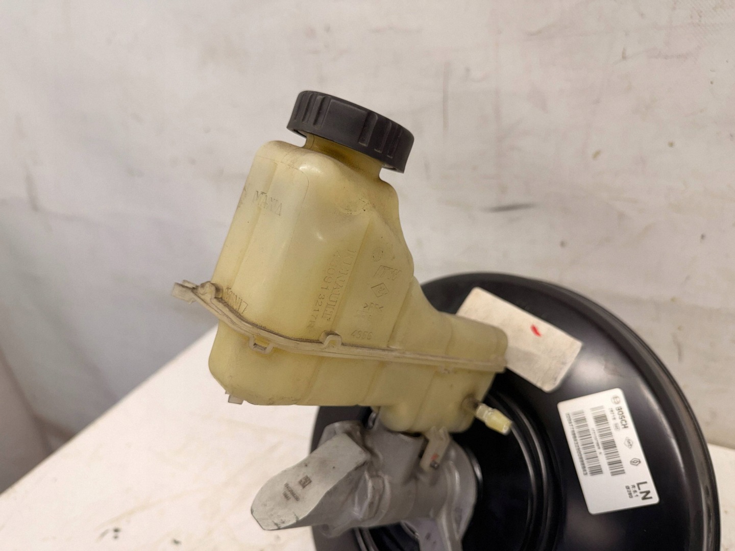Renault Megane IV 1.6 dCi servo 472104789R