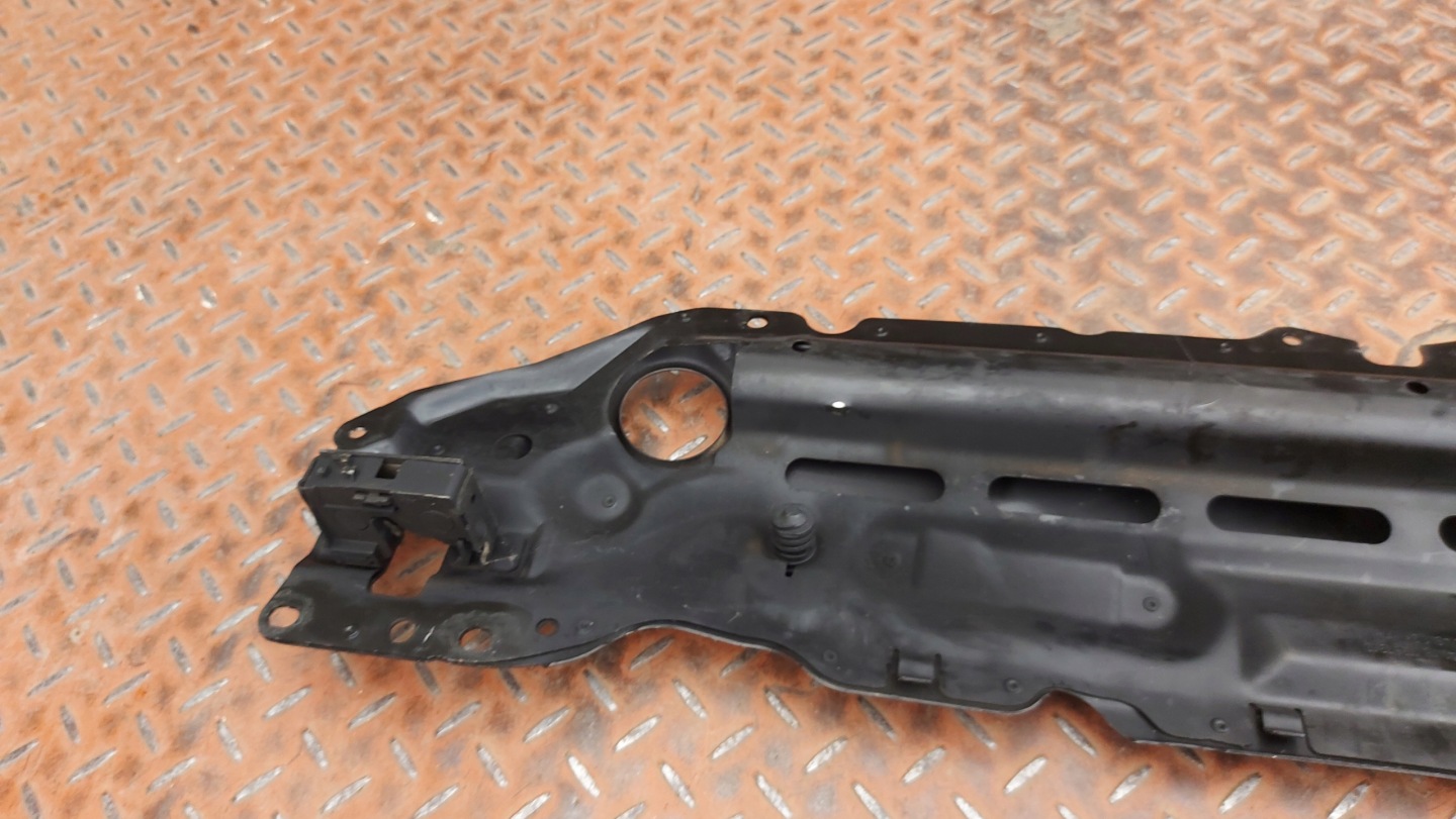 front body wall front pillar upper BMW E60 E61 03