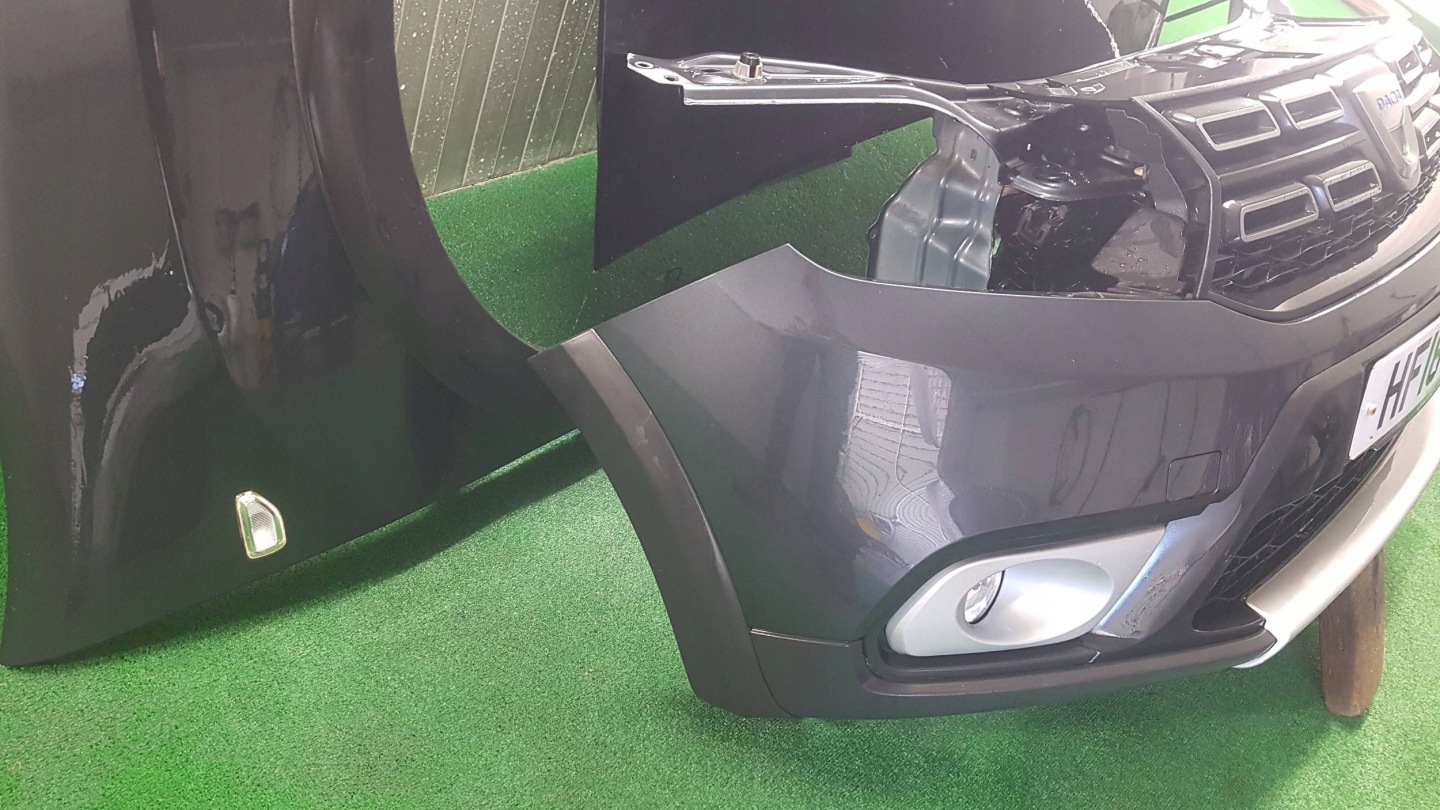 bumper front DACIA SANDERO STEPWAY LIFT 16-20 LAK: TEKNA 620226530