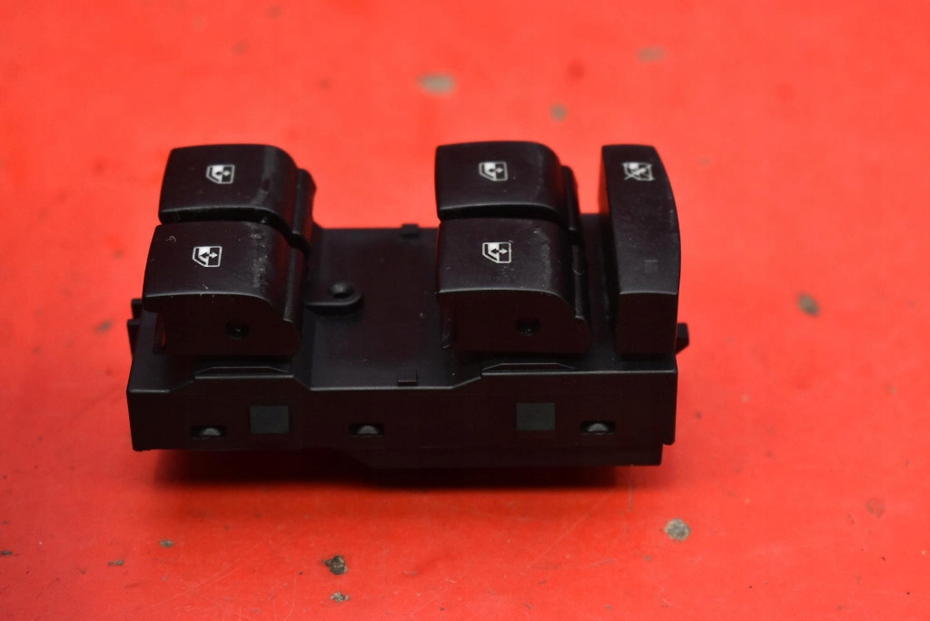 control panel of the window EU 13305011 OPEL MOKKA A 12-15