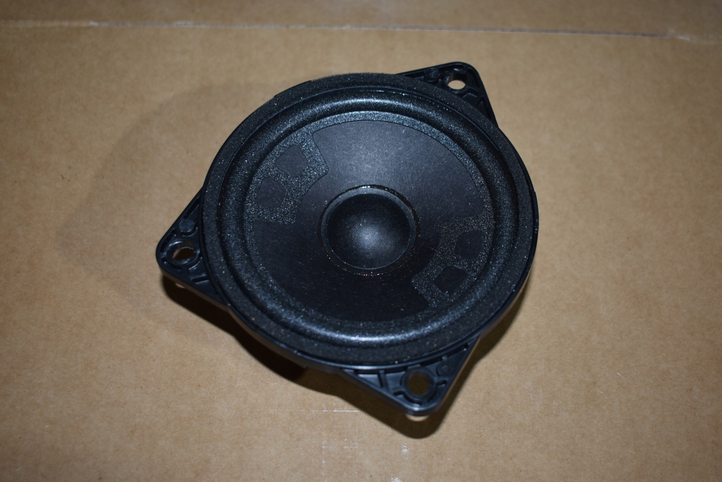 IDEALNY speaker PORSCHE 1