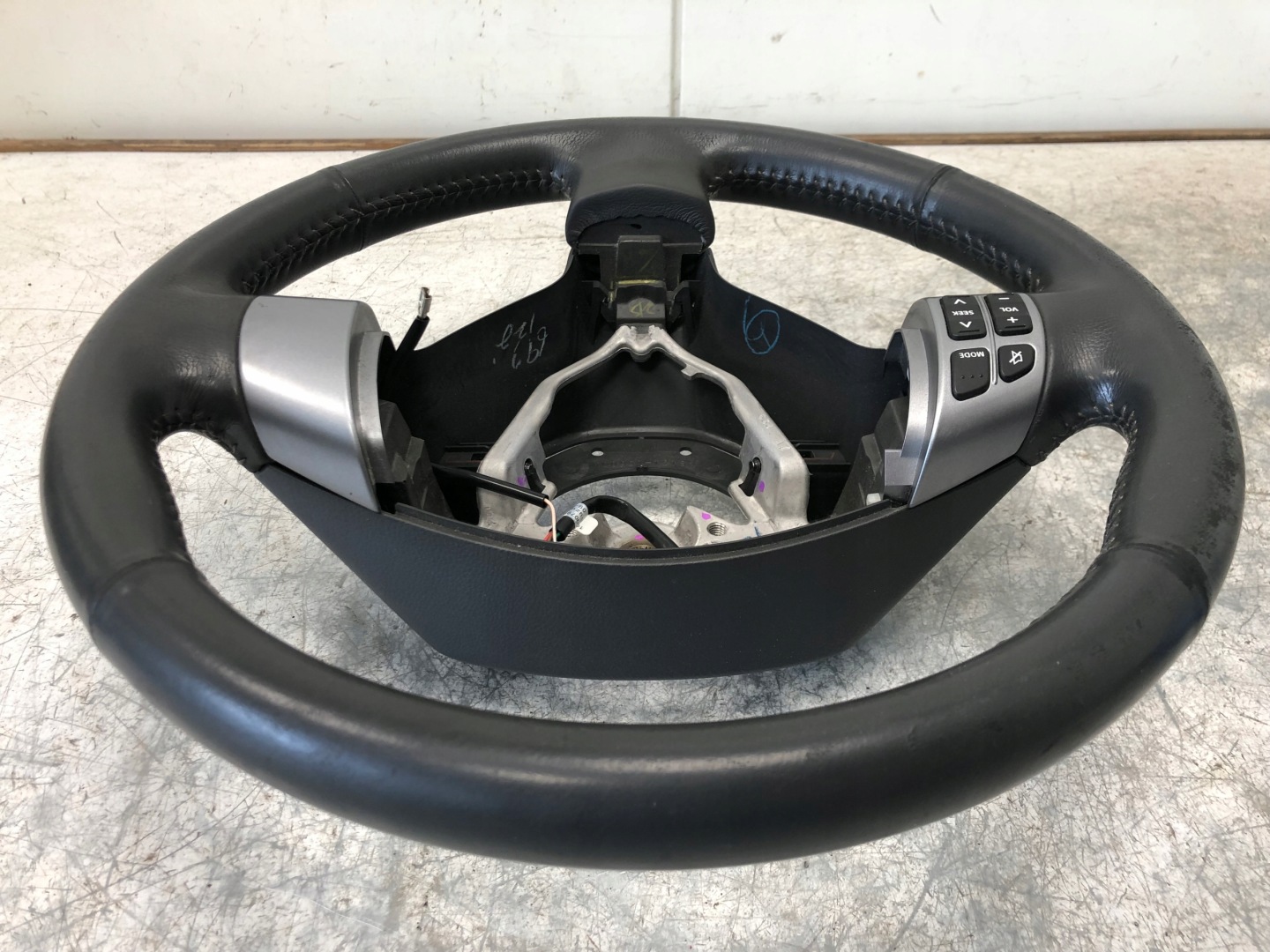 steering wheel, leather MULTIFUNKCJA SUZUKI SX4