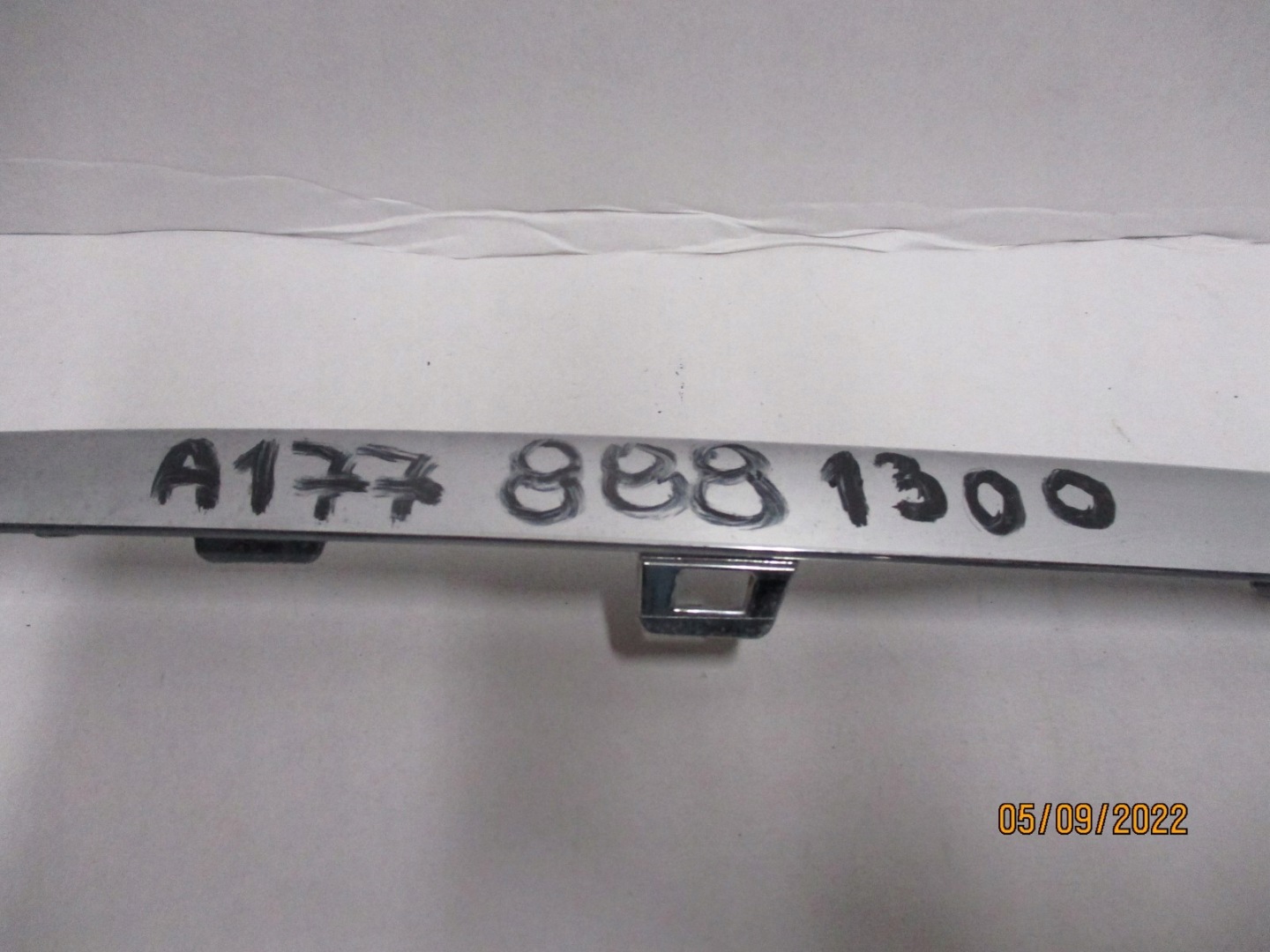 moulding CHROM left MERCEDES CLA A1778881300