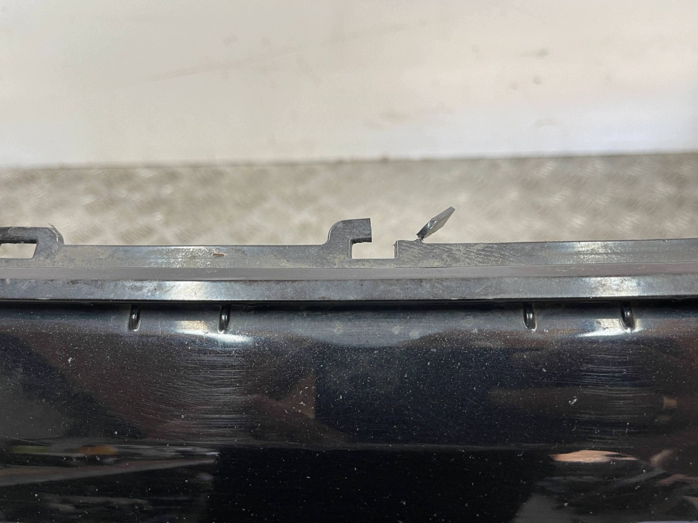 front bumper front VOLKSWAGEN PASSAT B8 3G 14- PDC washers