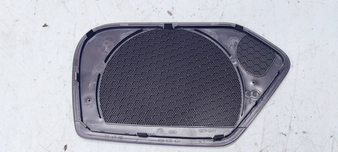 krycí repráku AUDI A7 pravý předek 4G8035420