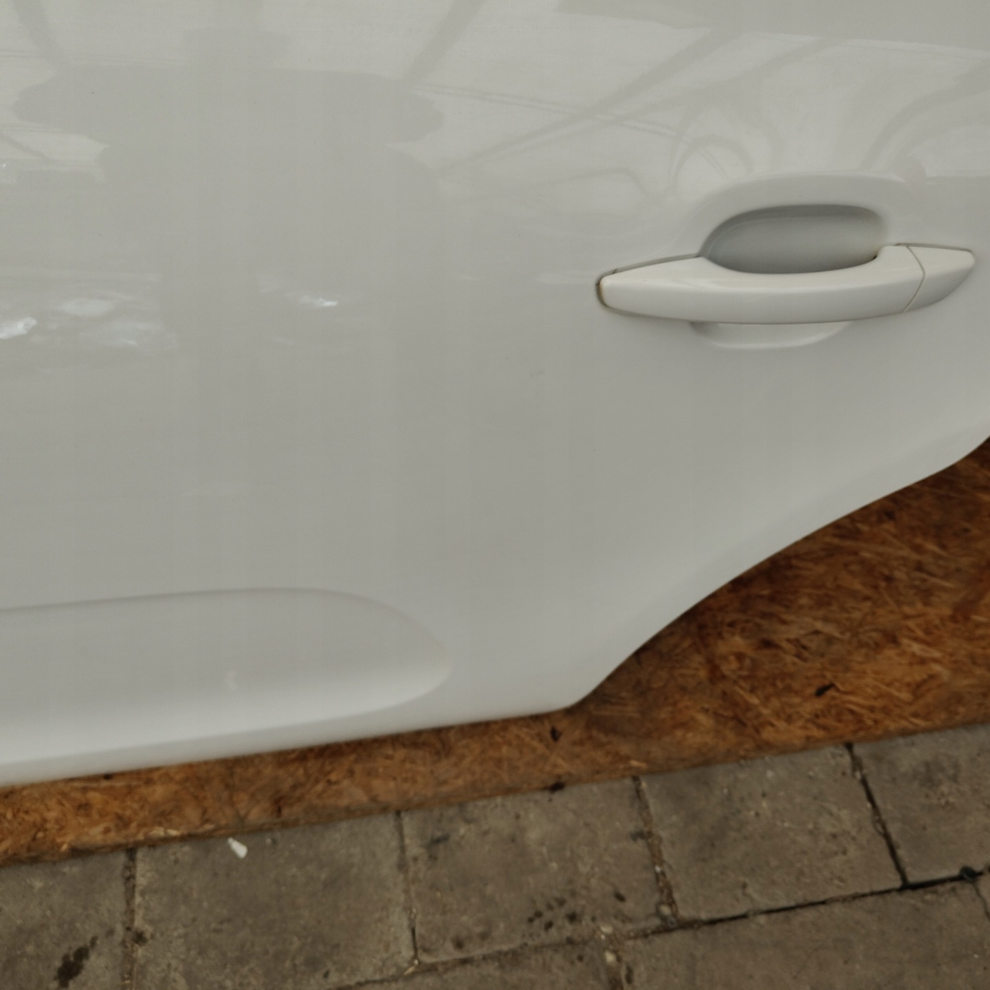 door rear. rear part left CITROEN C3 III EWP EWPB