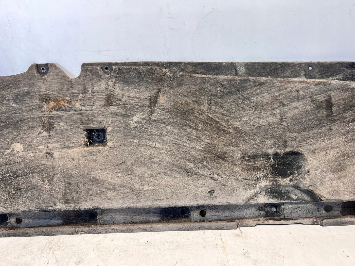 Blende Abdeckung abdeckung Unterfahrschutz links AUDI A6 C8 4K0825207 107/26
