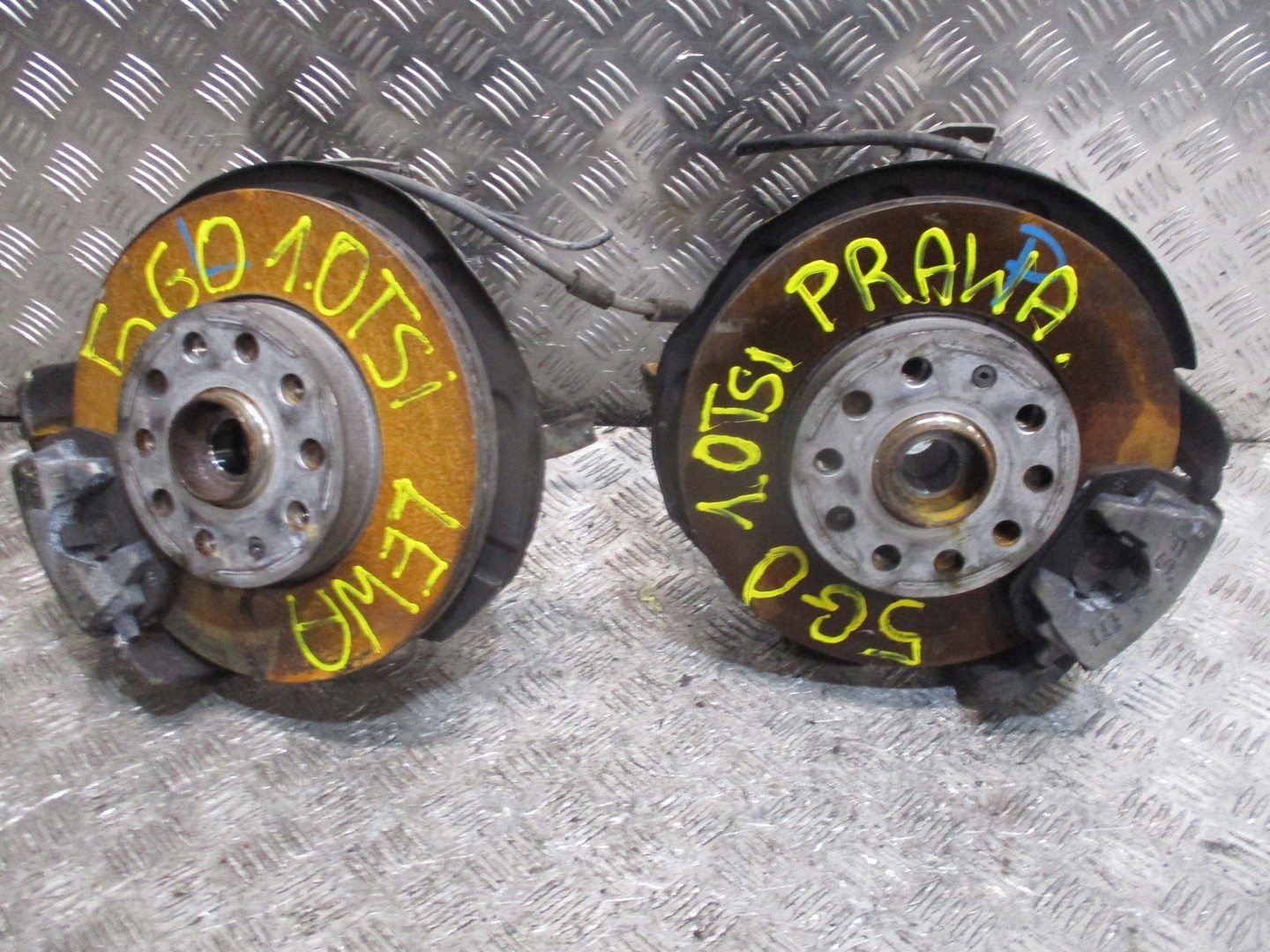 swing VW GOLF VII 7 5G0 1,0TSI front right