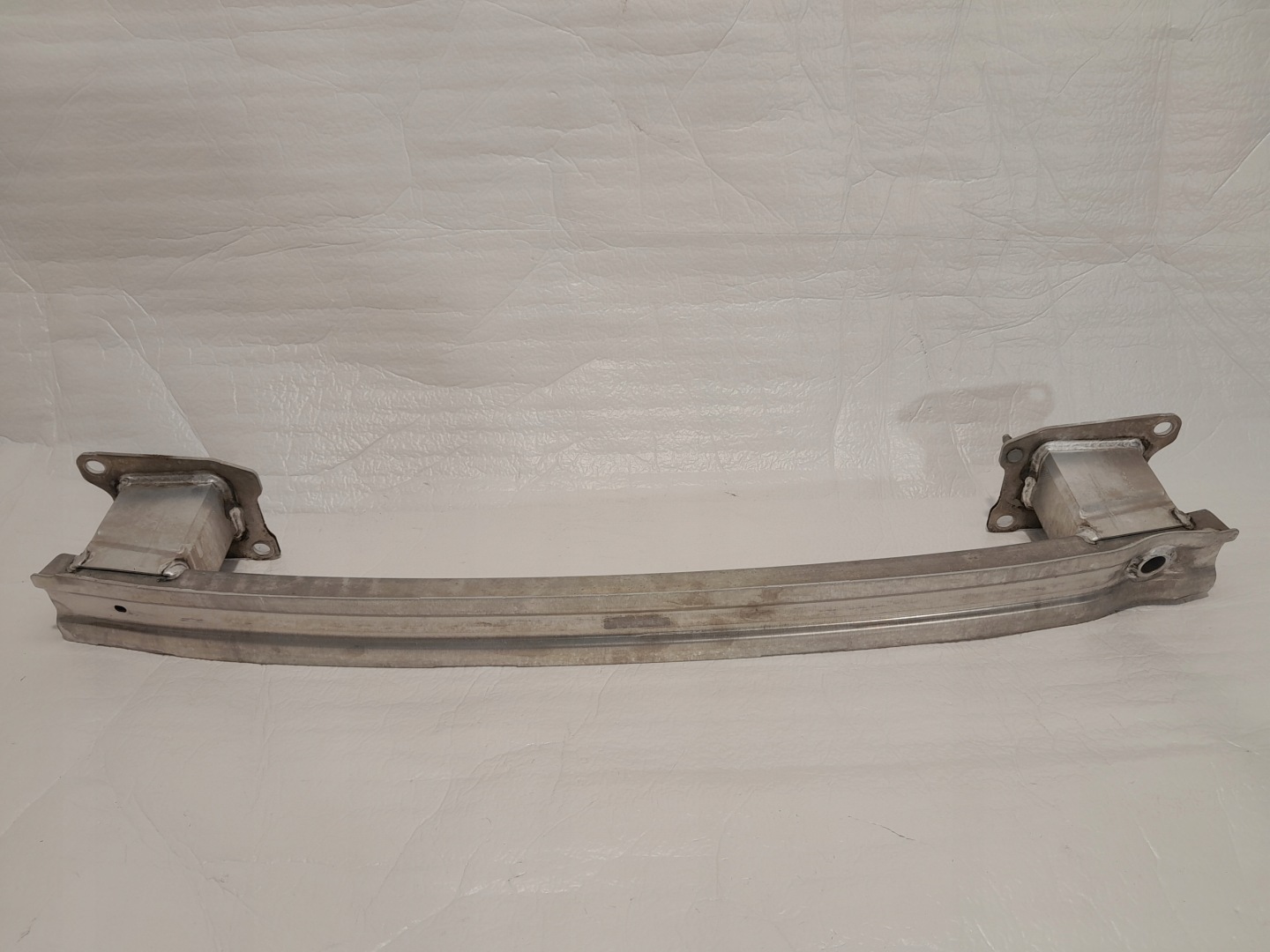 AUDI A4 A5 F5 8W bumper support rear part 8W0807309