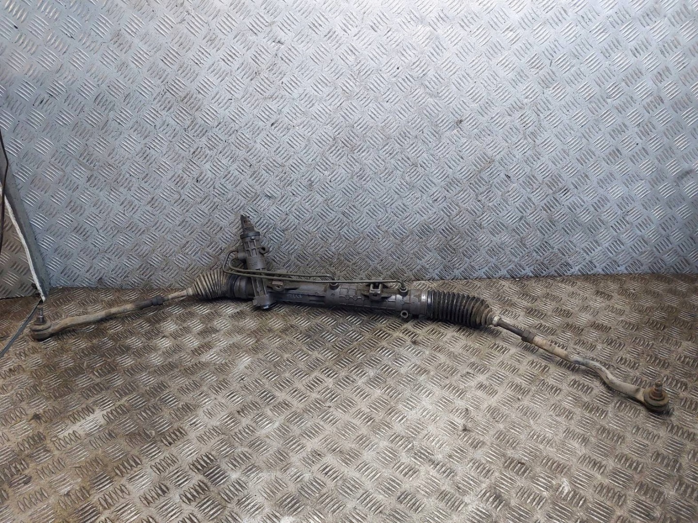control drag rod servo steering BMW E46 LIFT 318i 0280080009101
