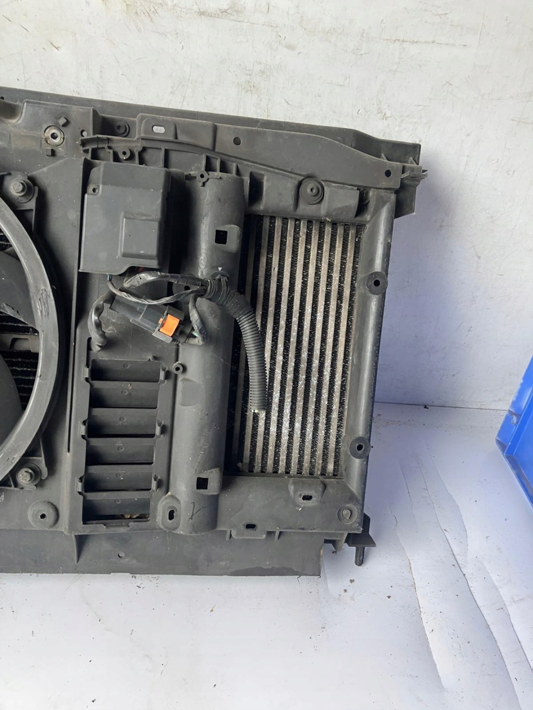 support panel for radiators radiator DS5 2.0 HDI HYBRID4 HYBRYDA