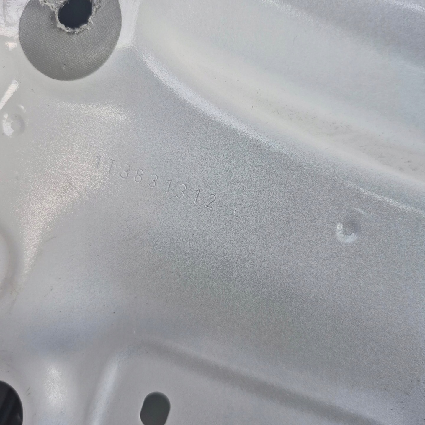 VW ID.BUZZ 22- door right front front