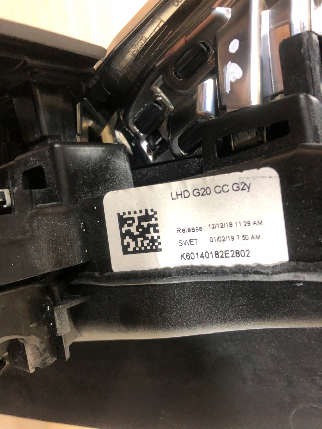 BMW 3 G20 TUNEL mitte