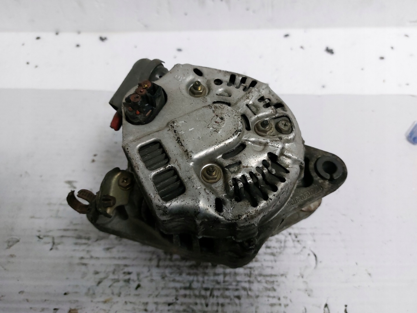 Alternator 27060-0J010 Toyota Yaris 1.0 B