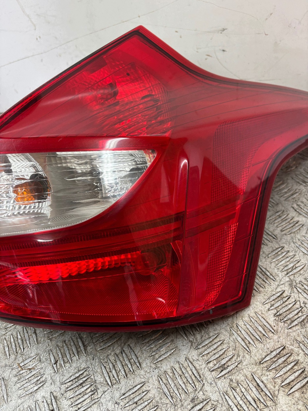 light rear part rear right FORD FOCUS III MK3 HB 10