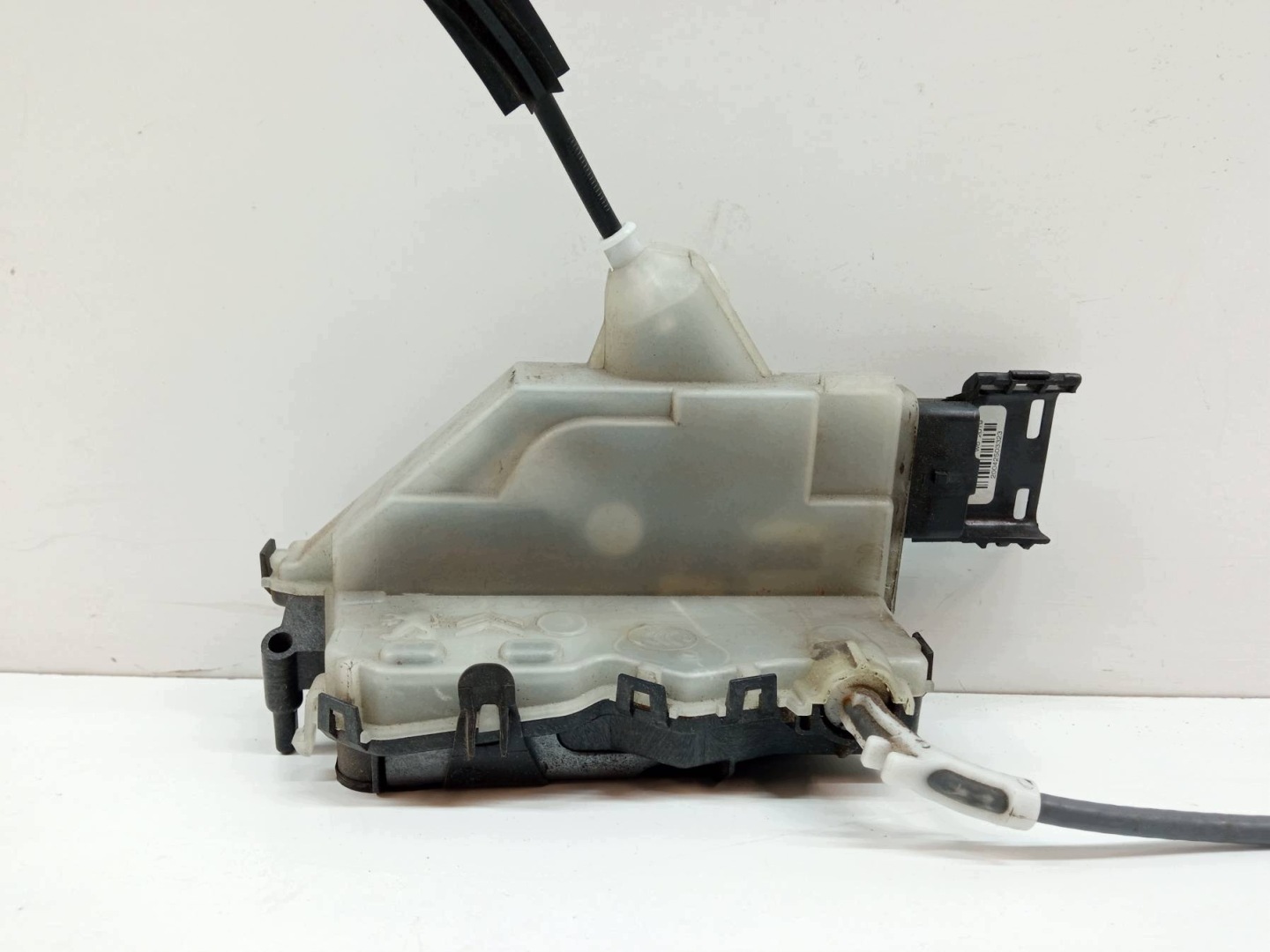 lock door right front PSA084140 Peugeot Expert III (2016- )