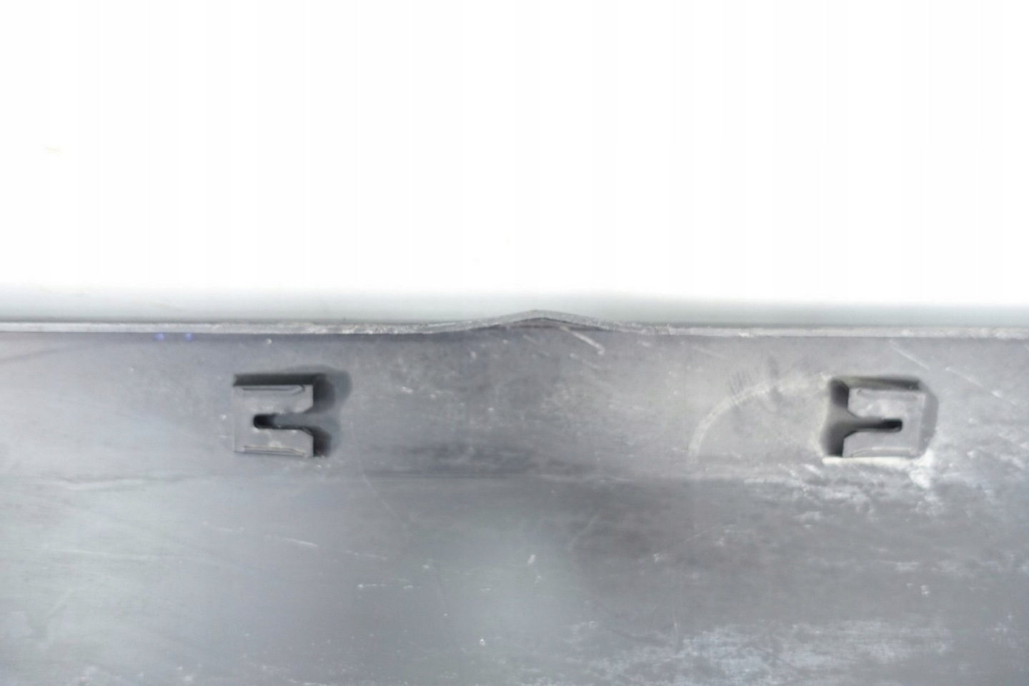 cap moulding threshold right SKODA YETI LIFT 13