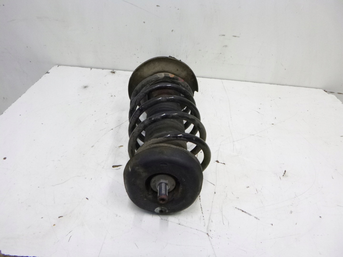 shock absorber front right Peugeot 207 CC 1.6 2010r.