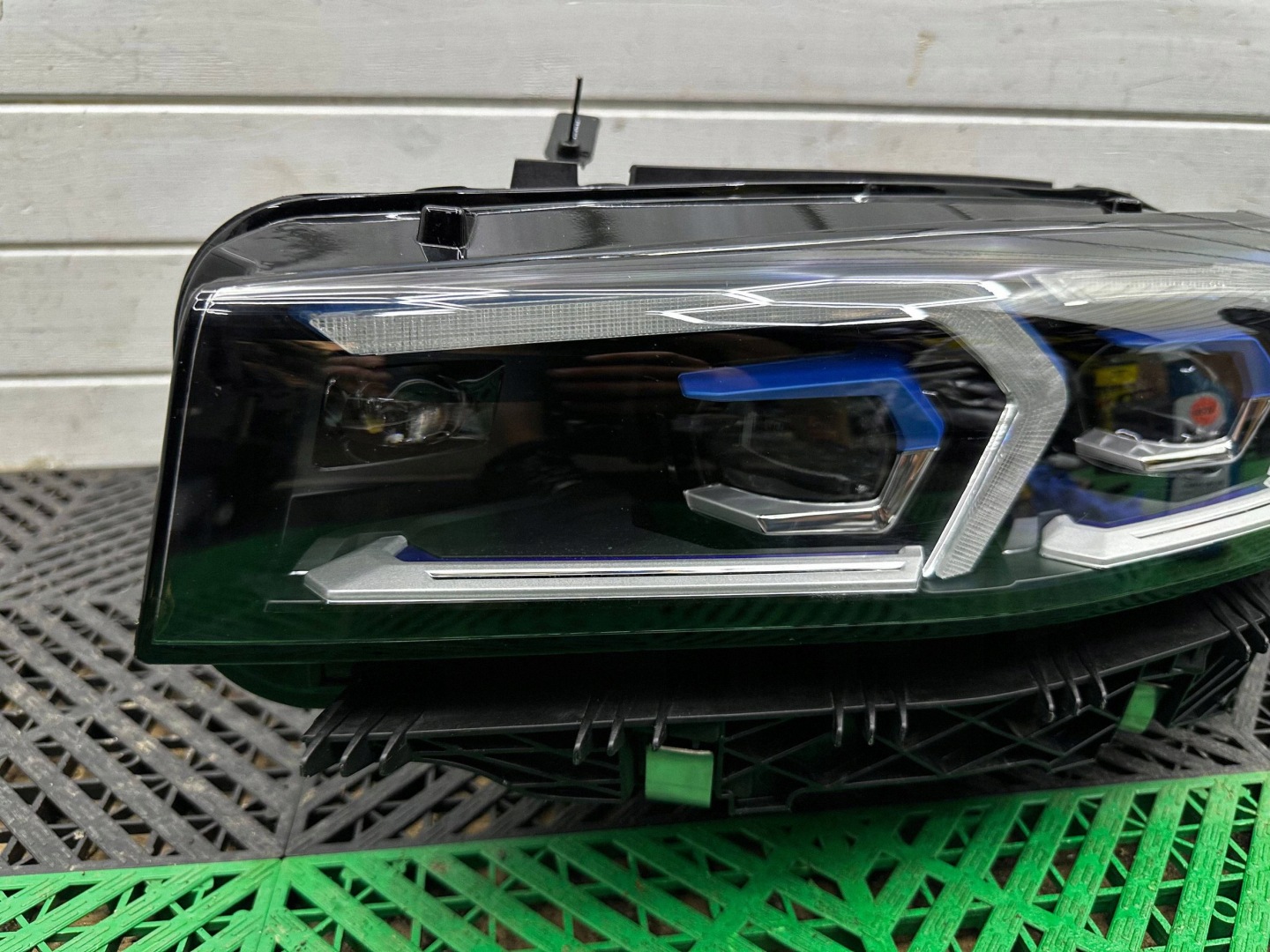 light front side left BMW 3 G20 G21 LCI LASER complete 9450801