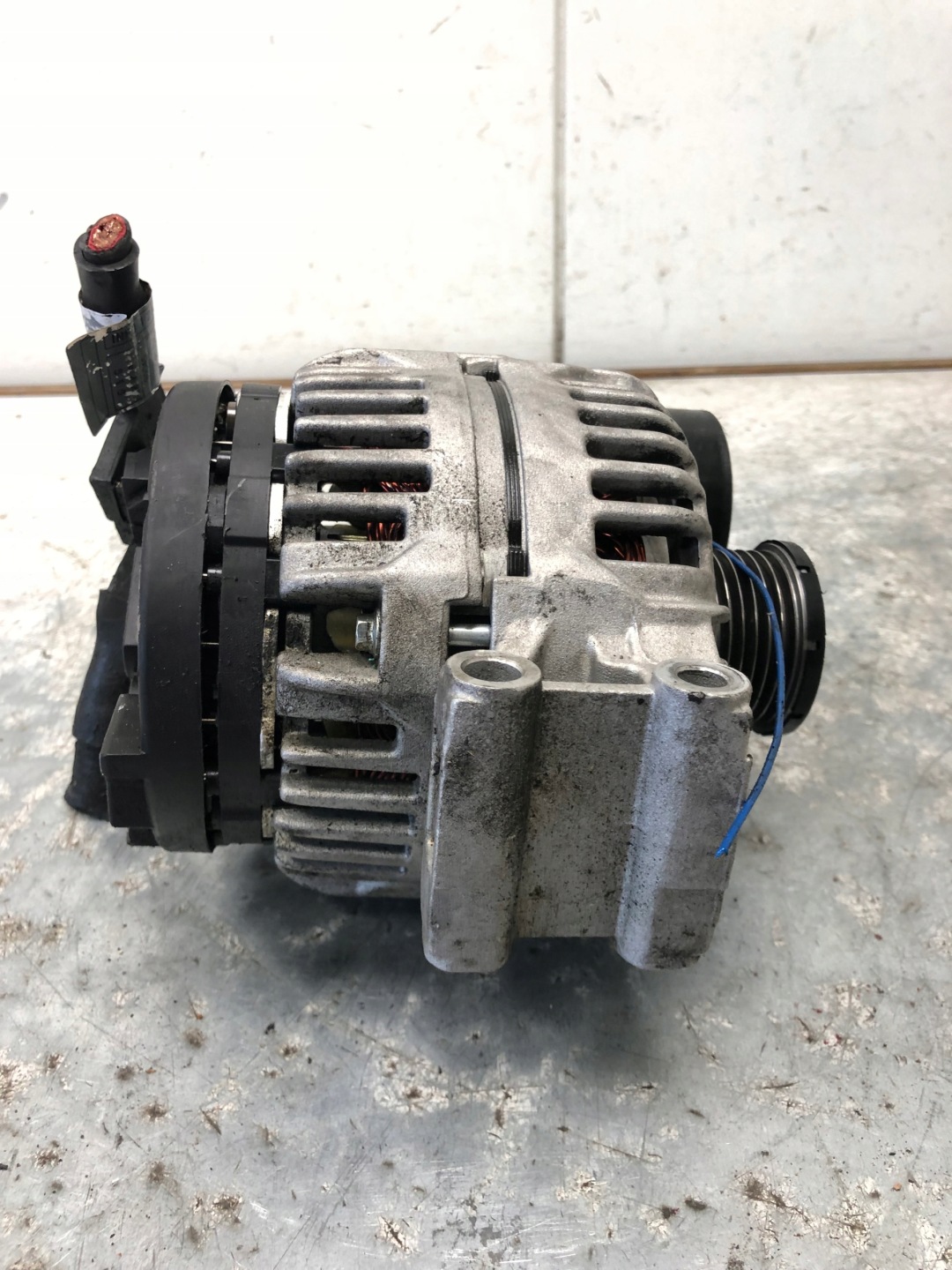 ALTERNATOR HELLA BMW E46 8EL012426