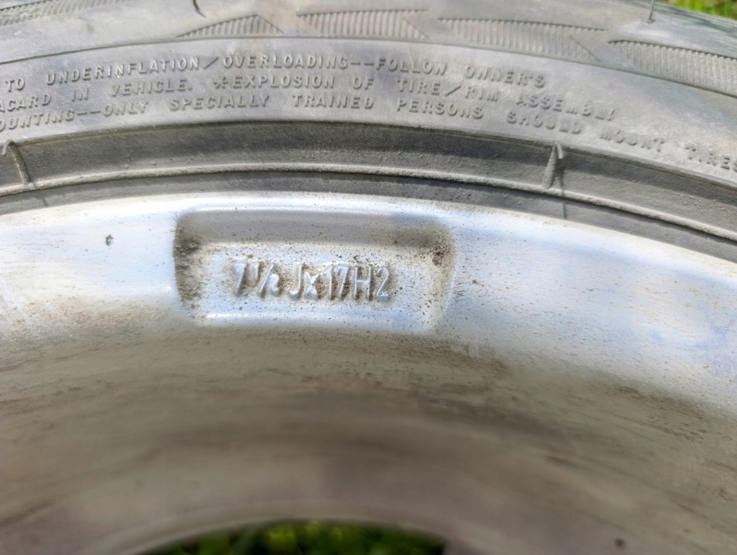 disc 4× disc aluminium Dezent 7.5" x 17" 5x112 ET 29