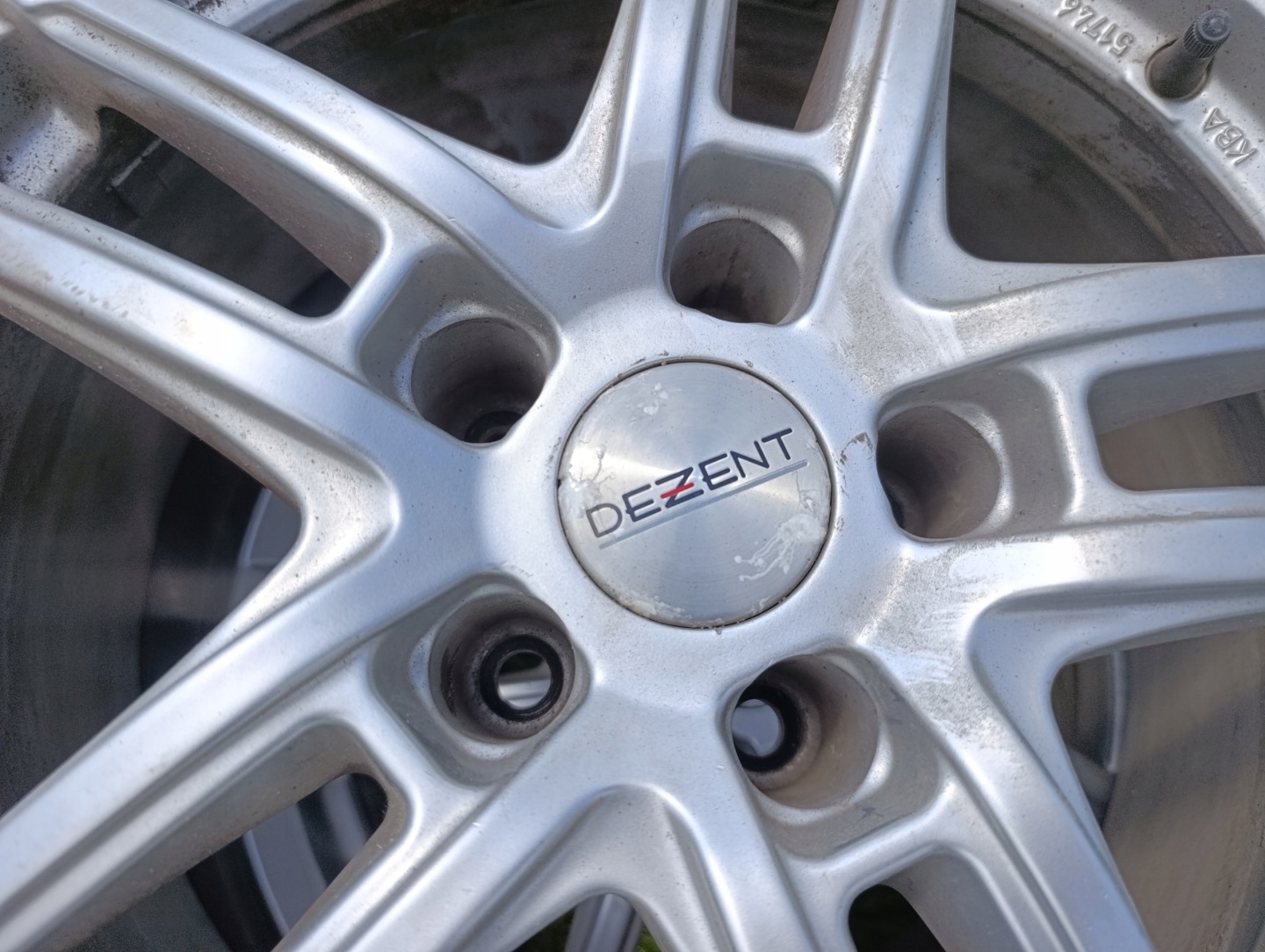 disc 4× disc aluminium Dezent 7.5" x 17" 5x112 ET 29