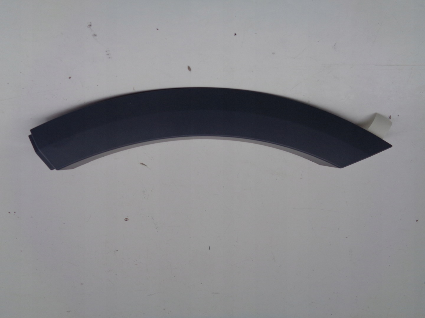 NO-WA-- moulding door left rear AUDI Q8 4M8