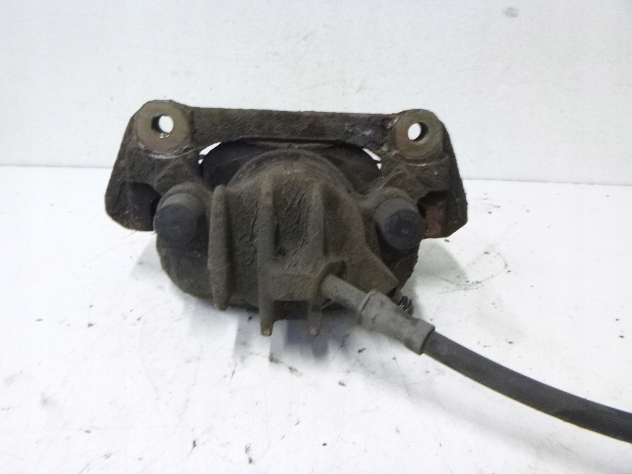 caliper brake front Volvo V70 II 2.4 2000r.