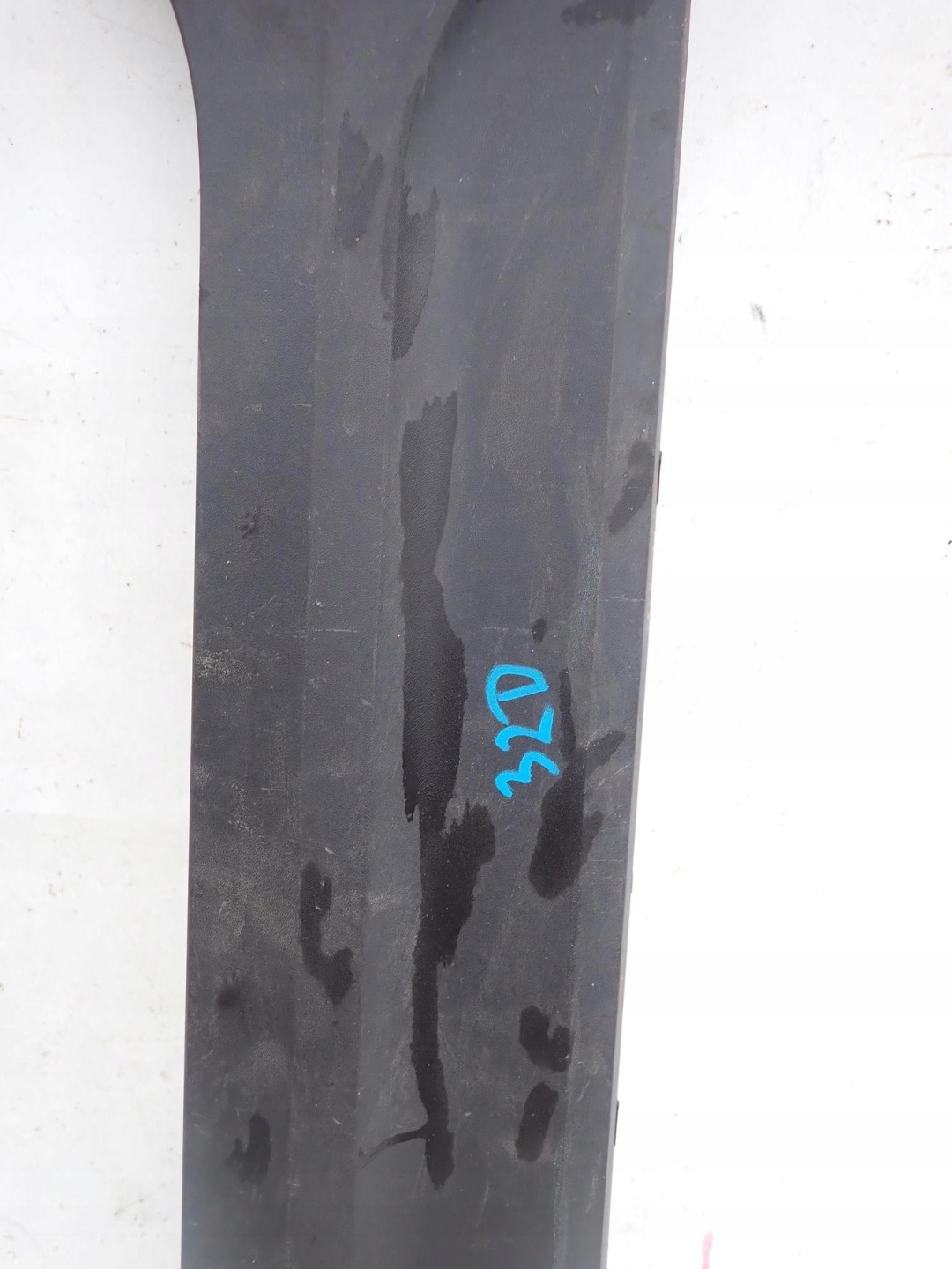 VOLVO XC40 17-> moulding door right front