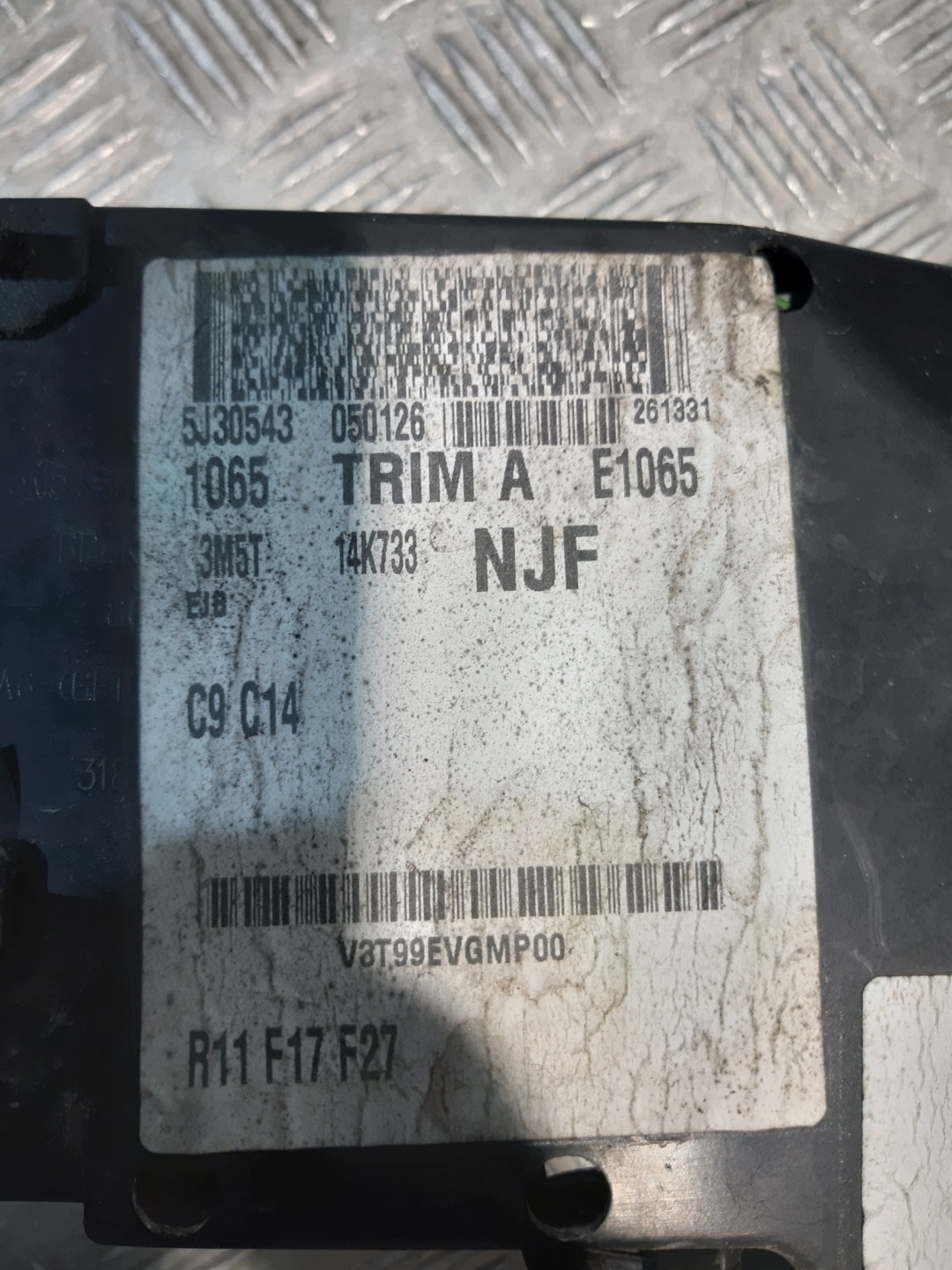 Module fusibles FORD FOCUS C-MAX 2.0B 2005r