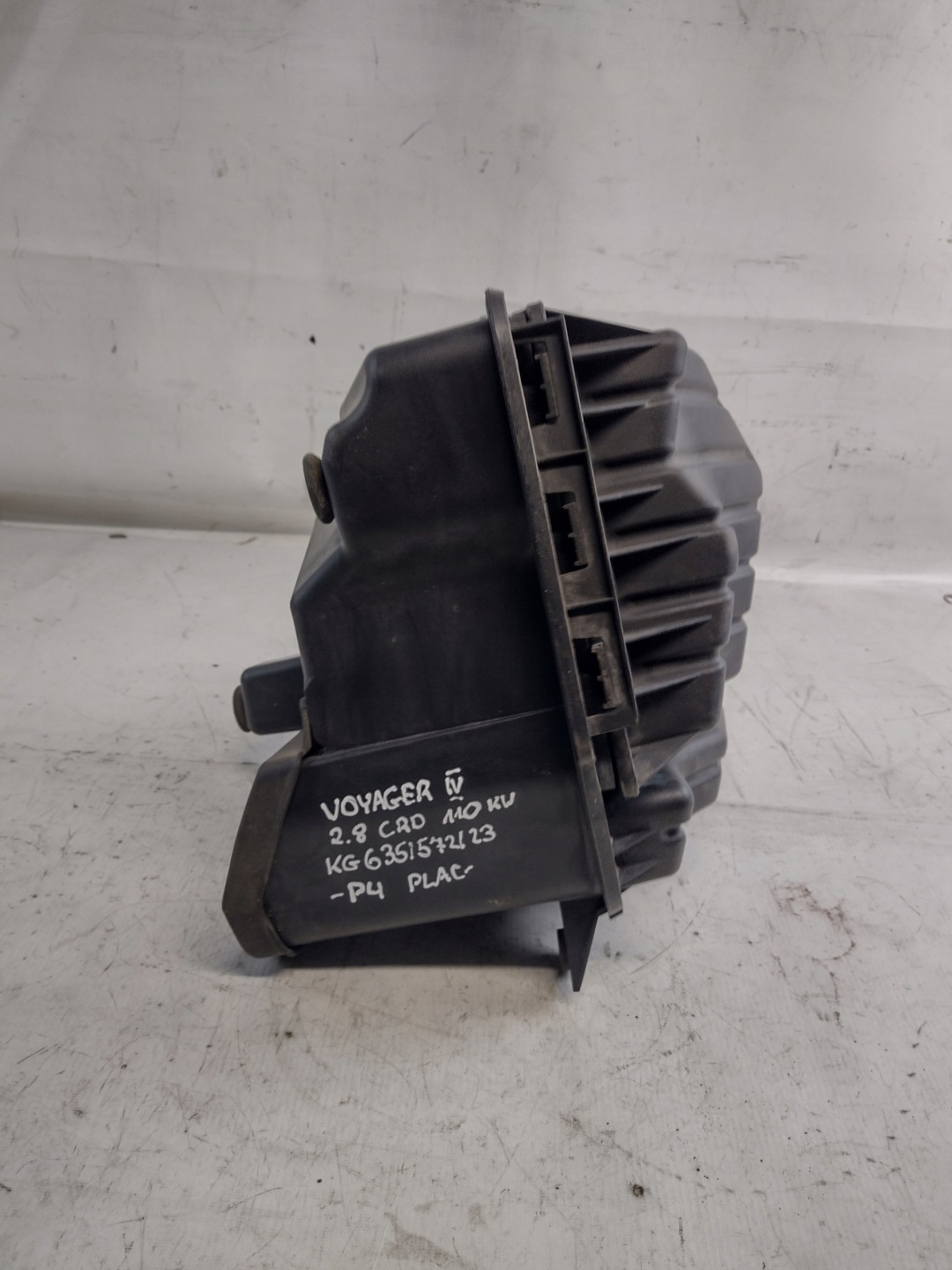 luftfiltergehäuse Chrysler Voyager IV 2,8 CRD OE 04861388AB