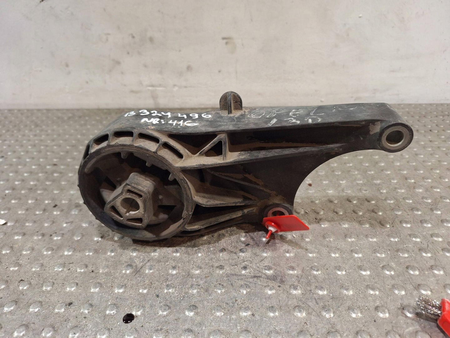 holder engine mount 13324496 OPEL ASTRA J 1.3 CDTI 10