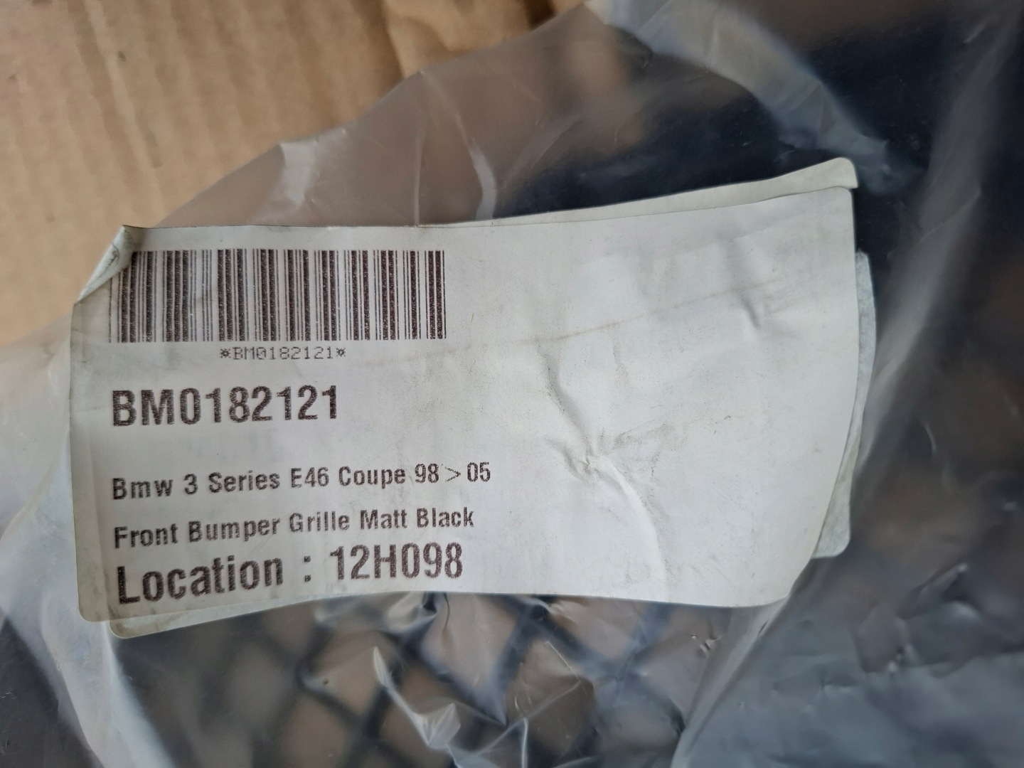 BMW E46 COUPE CABRIO 8204363 Lüftungsgitter der Stoßstange mitte