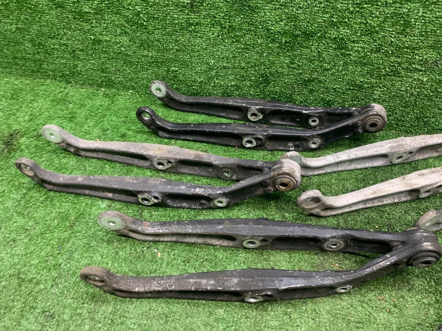 arm rear rear part left right MERCEDES E-klasa W211 KOMBI
