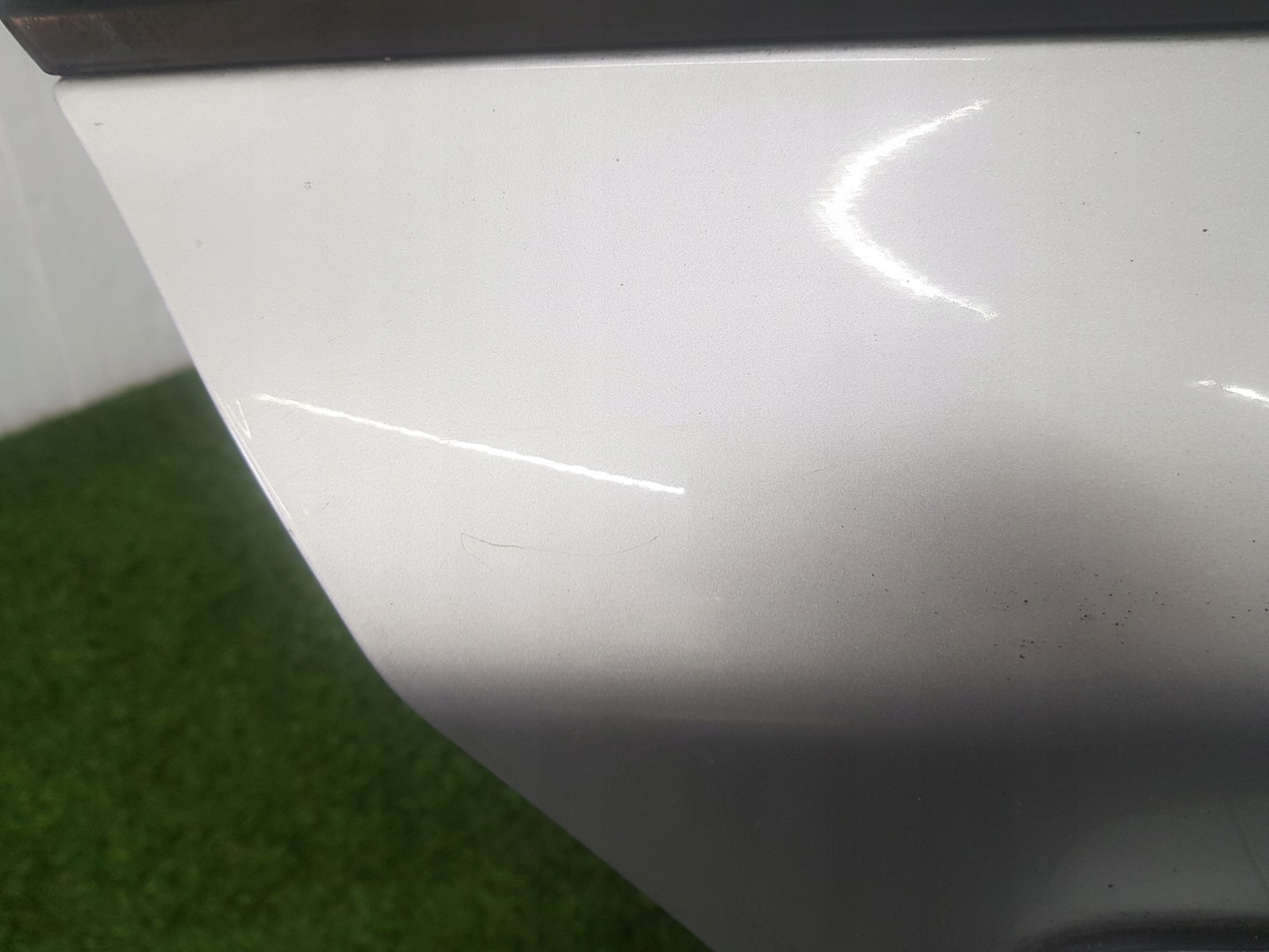 ajtó jobb hátsó BMW E87