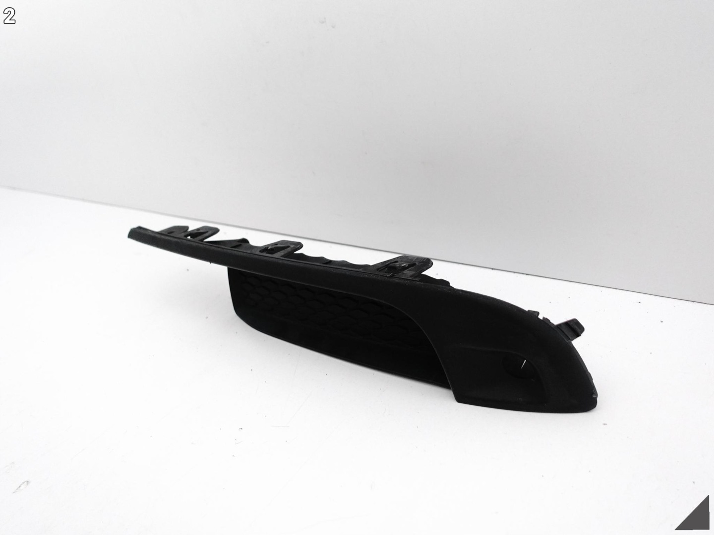 PORSCHE MACAN 95B LIFT 18- ZWYKLY bumper cap grid moulding right front