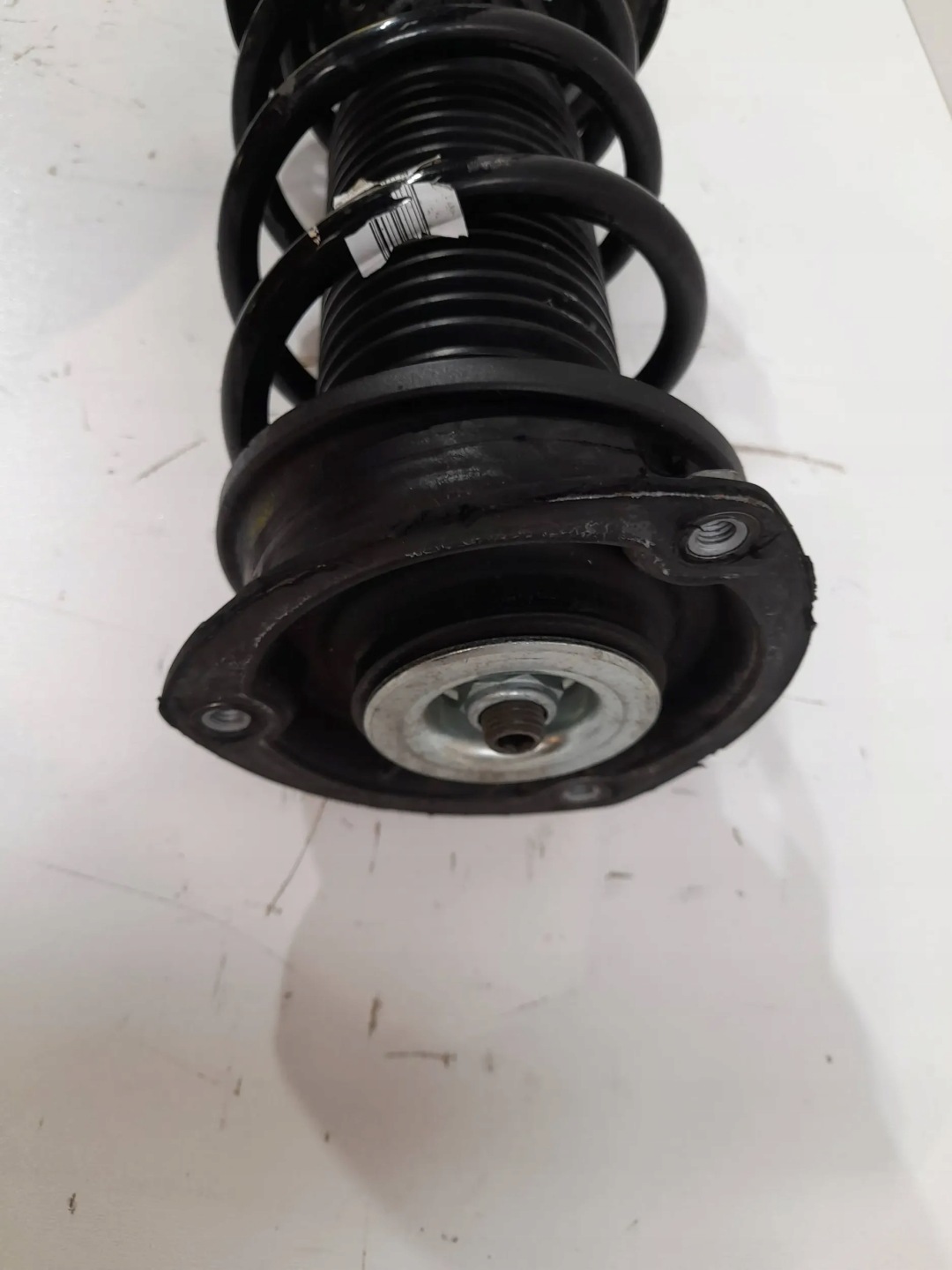 Volkswagen Polo VI AW Stoßdämpfer