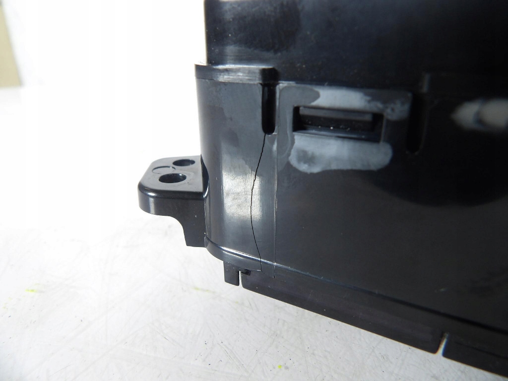 SSANGYONG TIVOLI GRAND PANEL BOCCHETTE 68701-35010