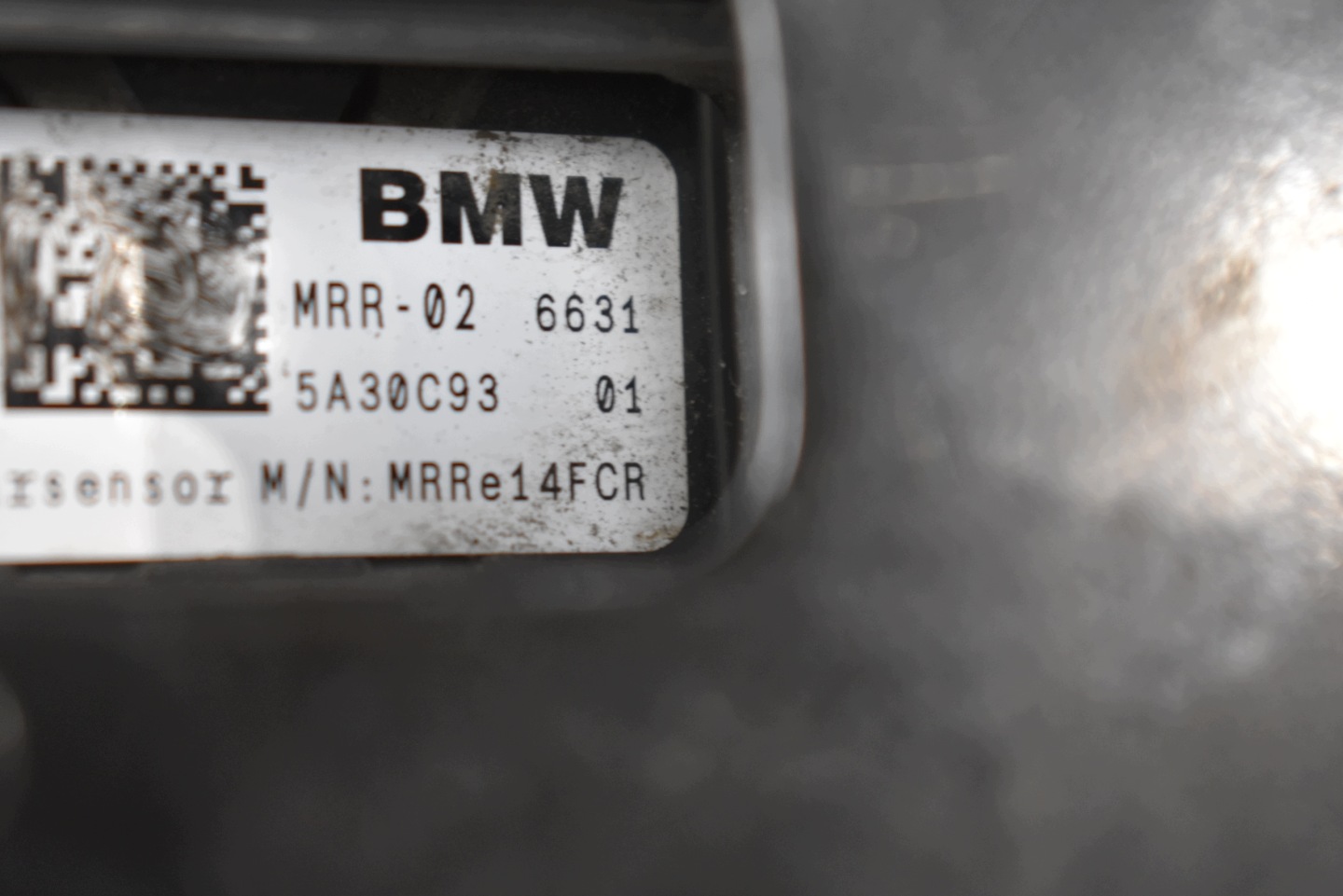 IDEALNY RADAR DISTRONIC BMW X7 G07 G06 G05 1
