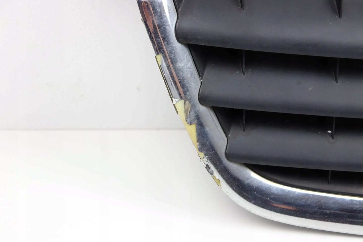 VW TOURAN e GRIGLIA 1T0853651