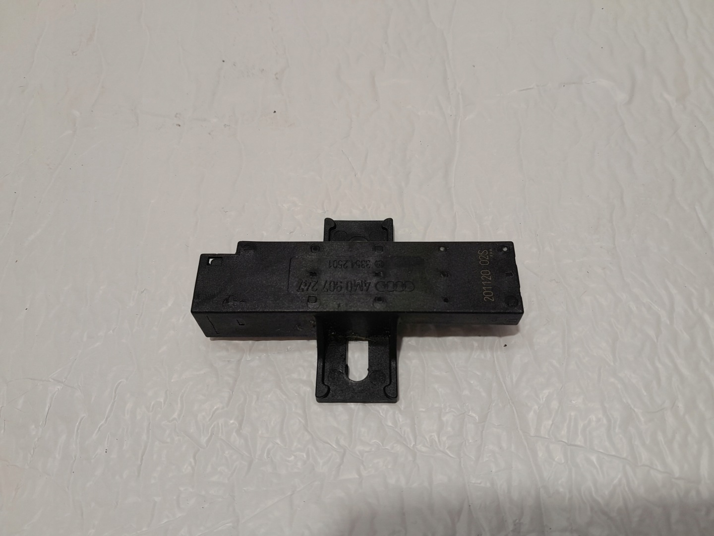AUDI A4 B9 Berline LIFT Antenne Amplificateur 4M0907247A