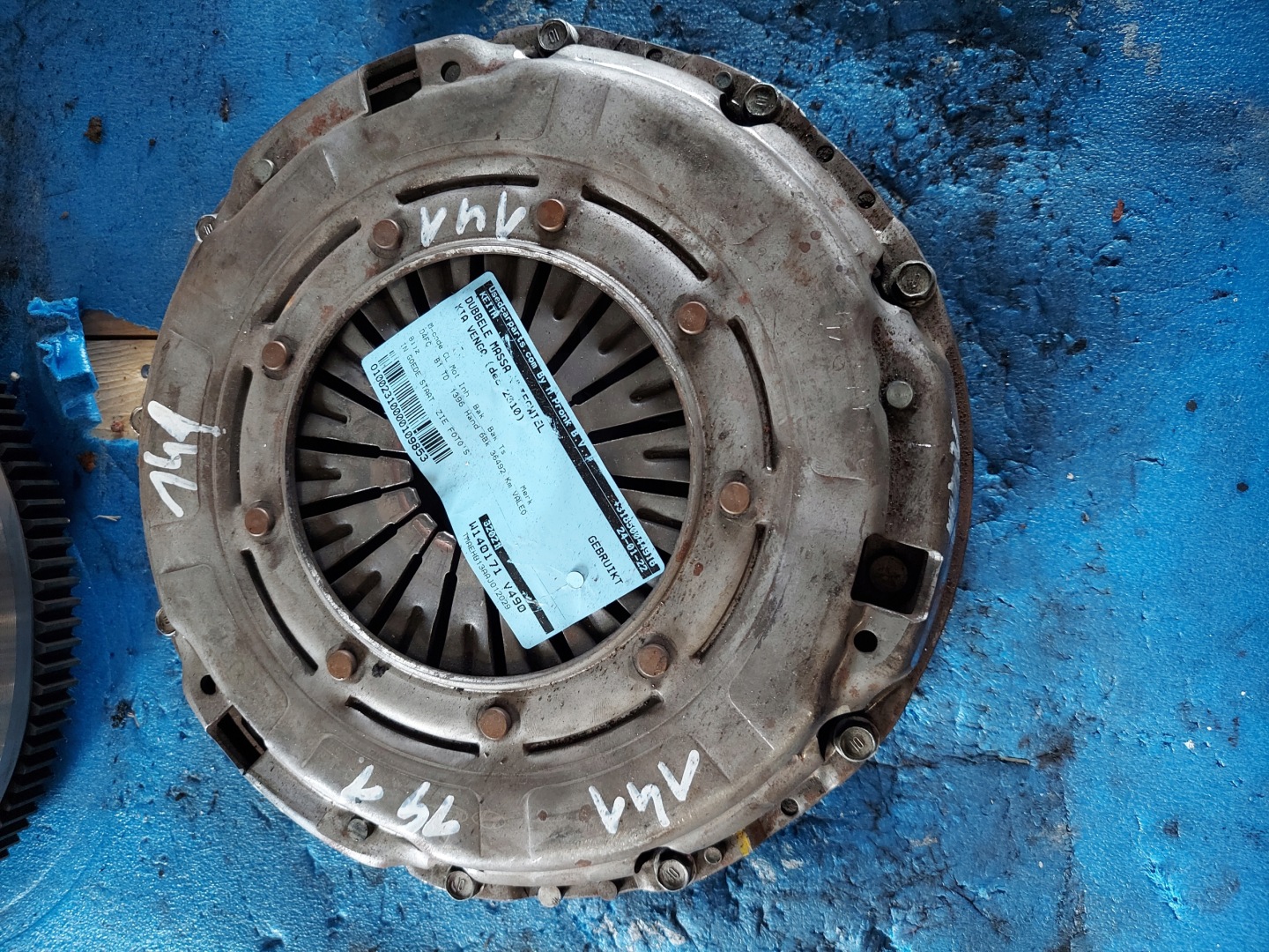 clutch wheel SZTYWNE KIA VENGA.2010 1.4 CRDI D4FC