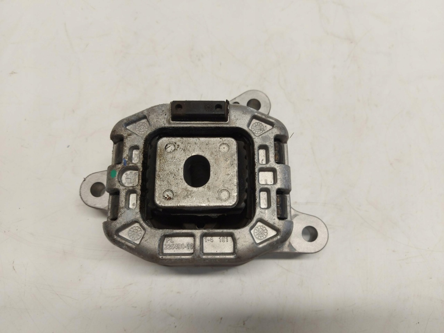 BMW iX1 X1 U11 engine mount left right 9894730