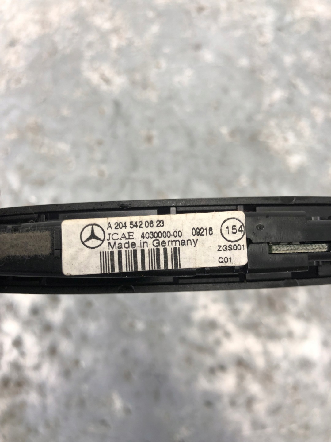 Écran PDC MERCEDES W204 A2045420623