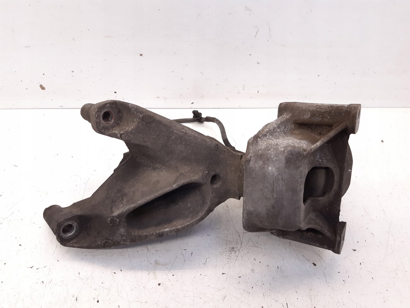 Supporti motore usato 8R0199381 Audi A4 B8