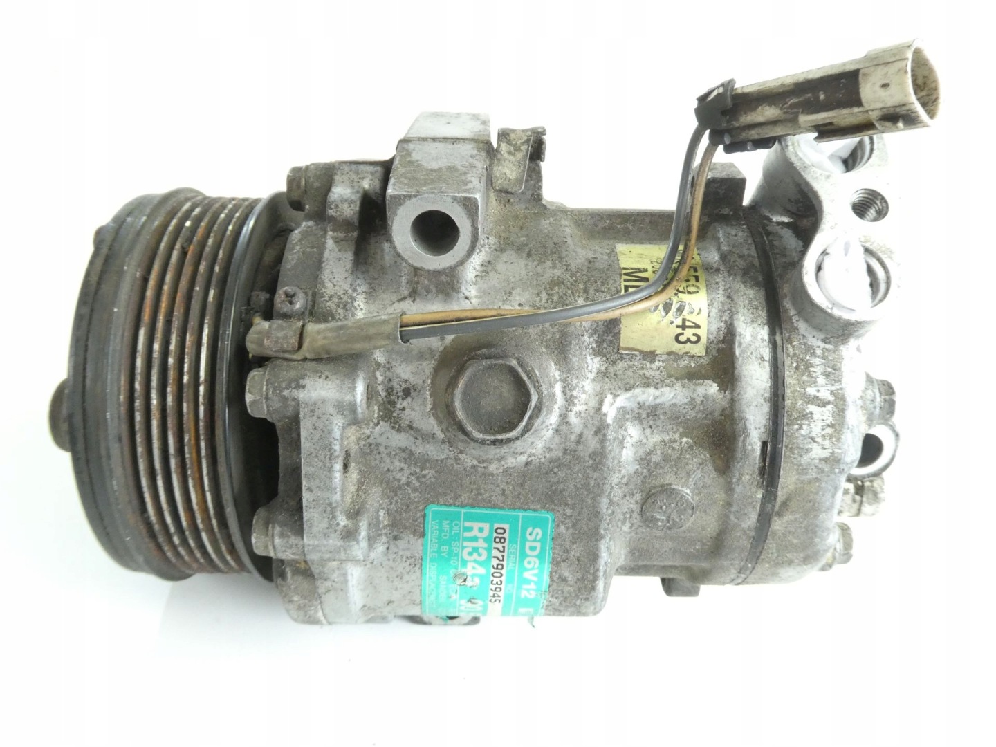 air conditioning compressor OPEL ASTRA G 90 559 843