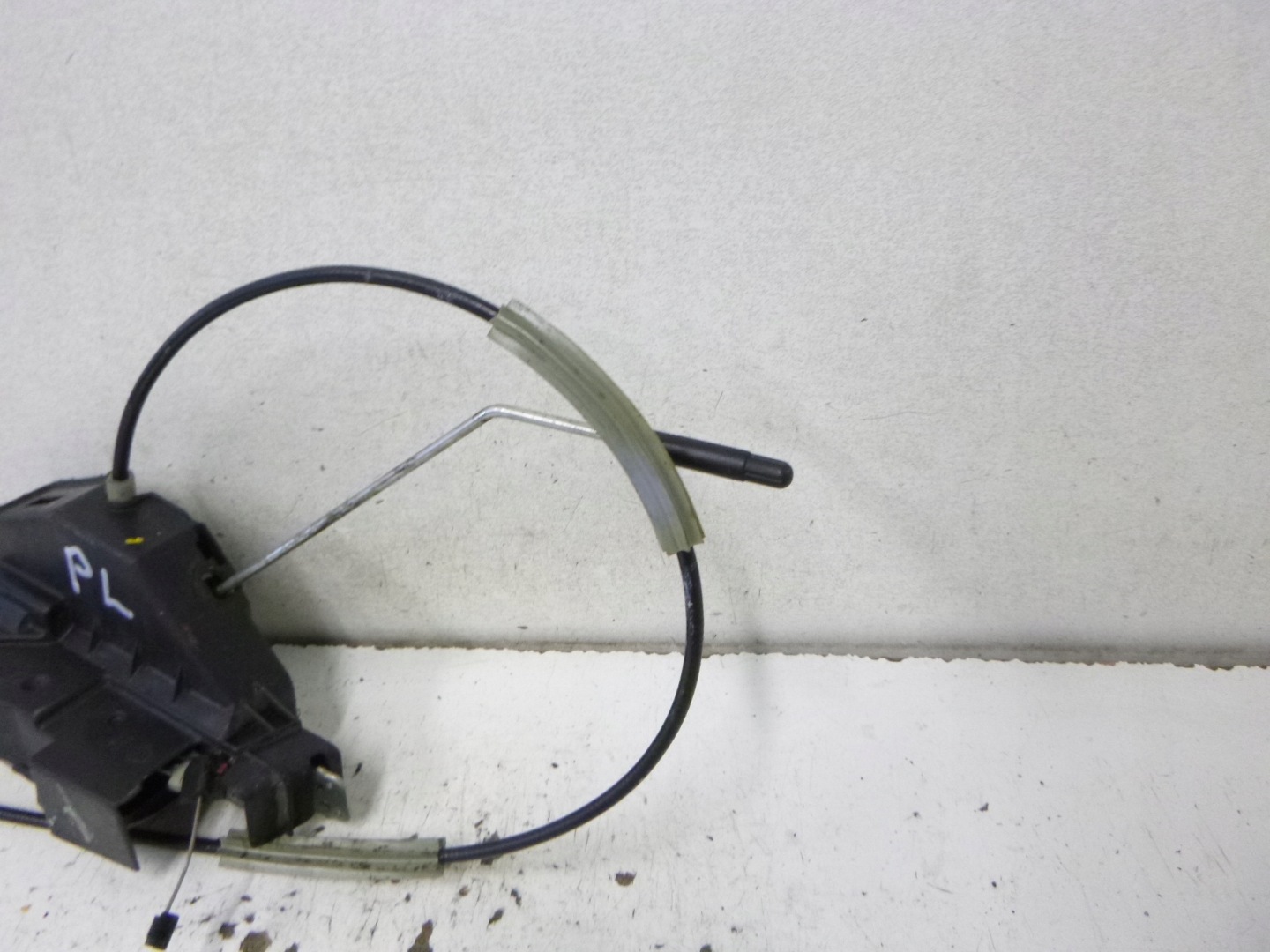 lock front left Volkswagen Fox 2010r. 5Z1837015Q