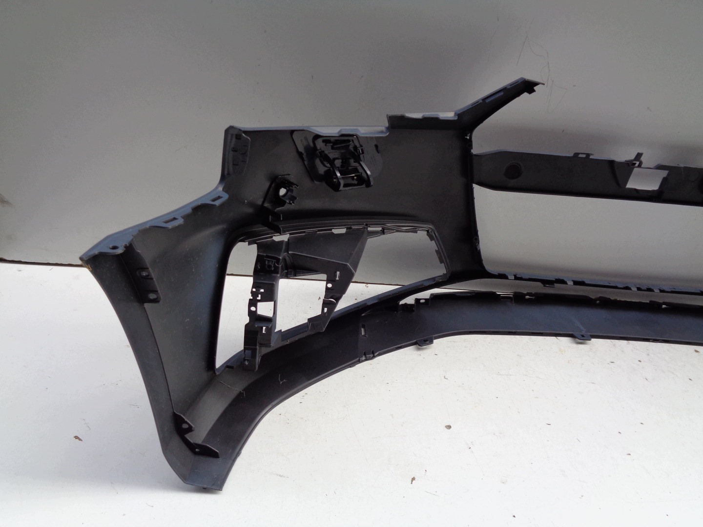 NO-WY-- front bumper AUDI A4 B9 8W 8W0 S-LINE COMPETITION plus 53916