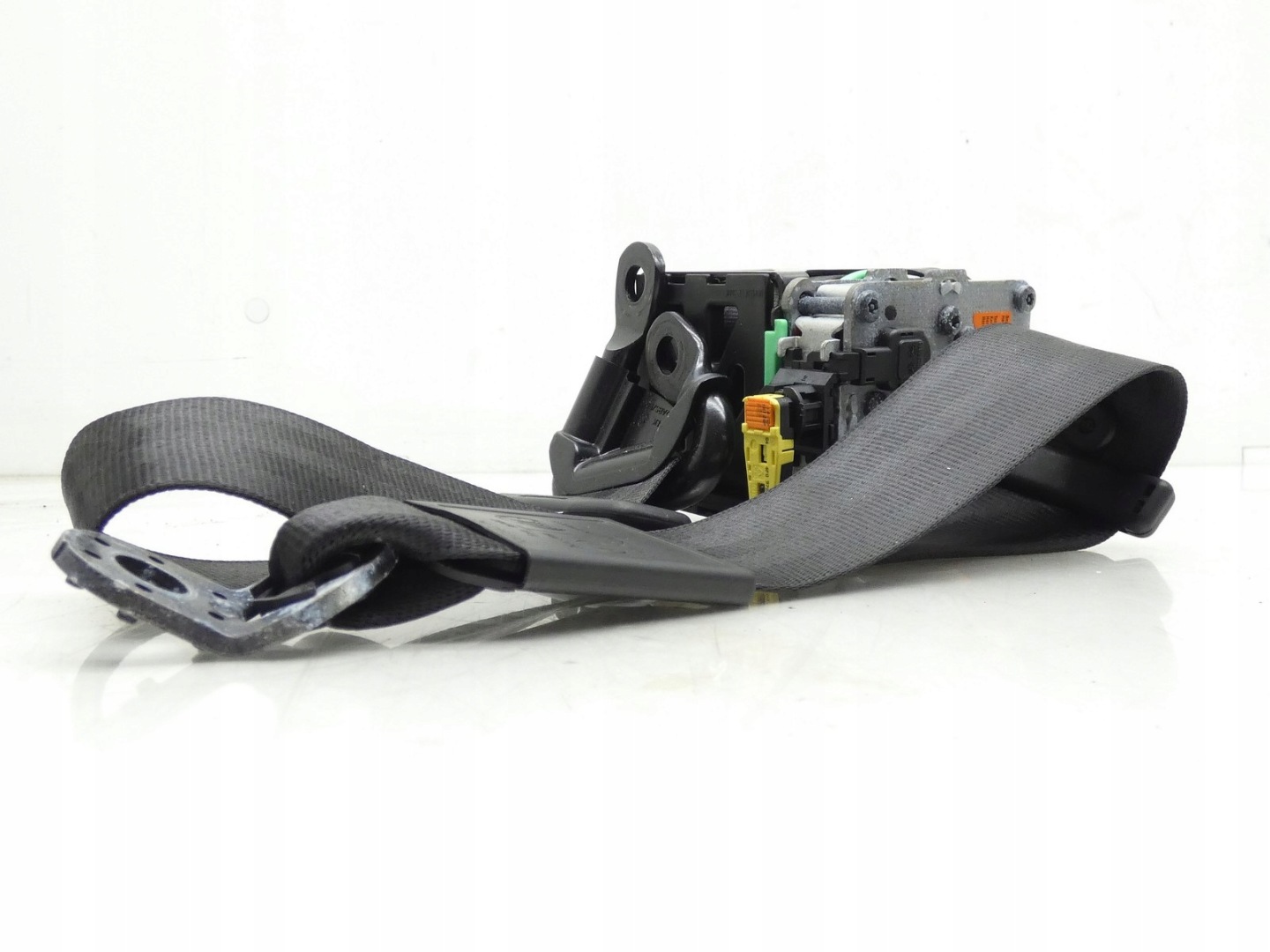 tension belt safety left right front front driver´s AUDI TT 8J 8J8857705D